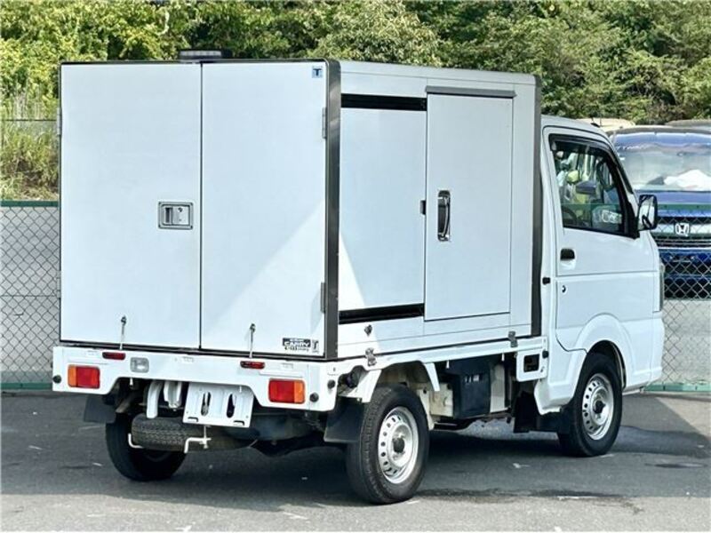 CARRY TRUCK