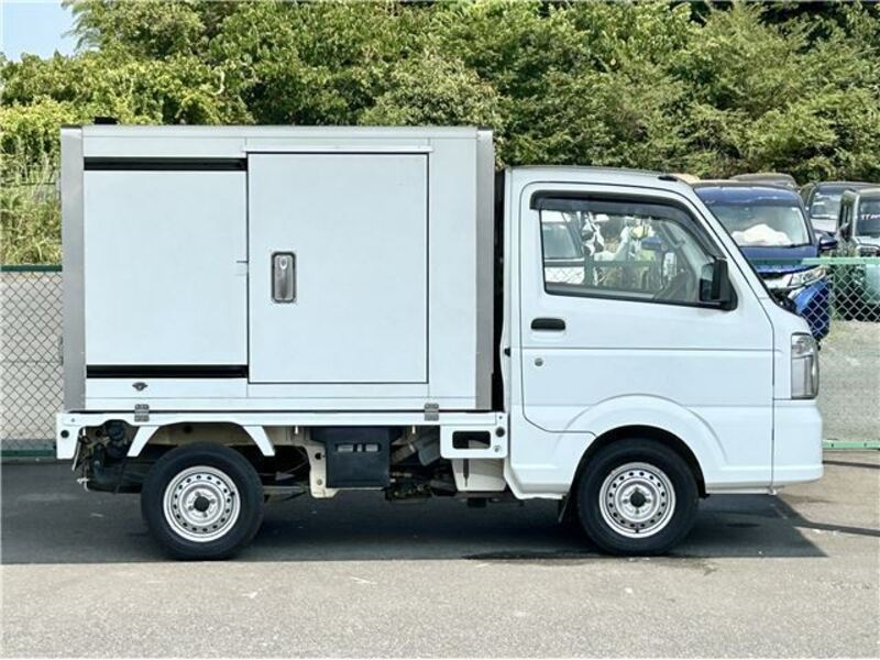 CARRY TRUCK