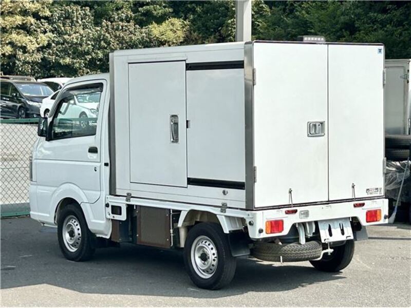 CARRY TRUCK