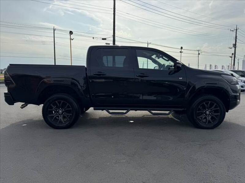 HILUX