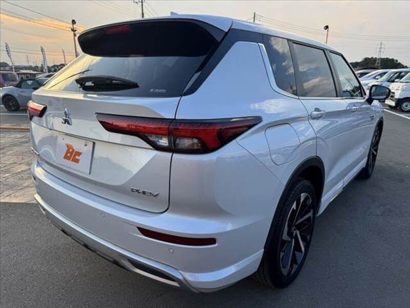 OUTLANDER PHEV