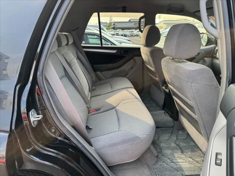 HILUX SURF