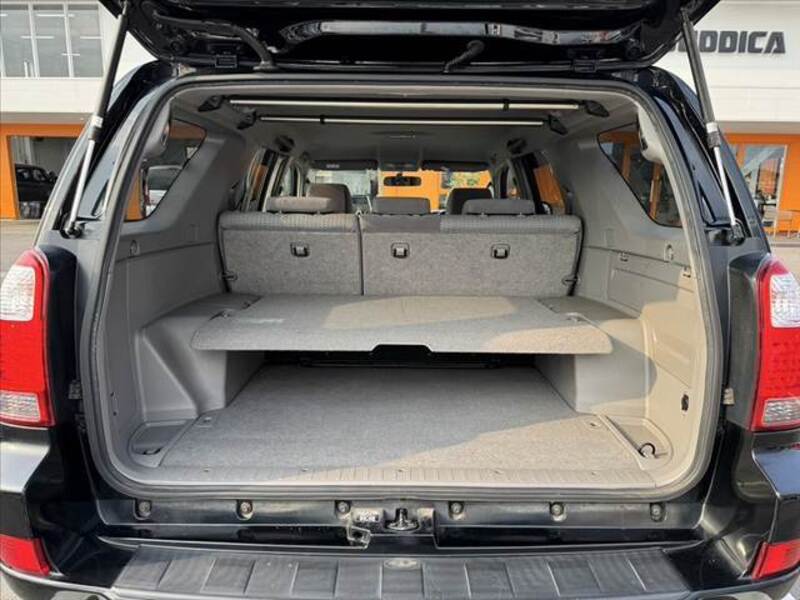 HILUX SURF