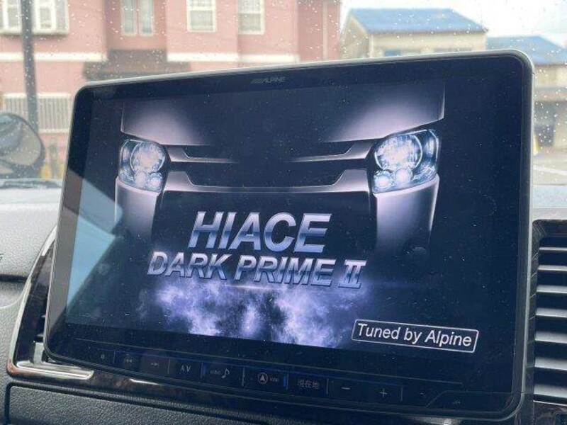 HIACE VAN