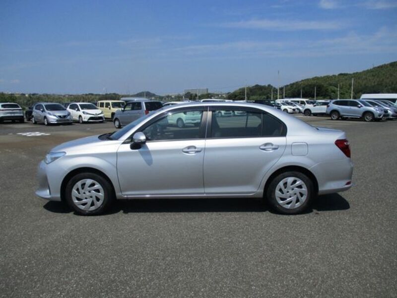 COROLLA AXIO