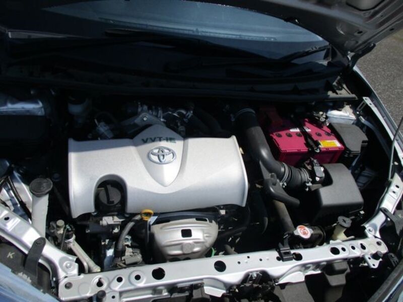 COROLLA AXIO