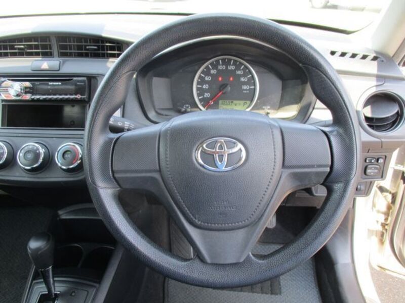 COROLLA AXIO