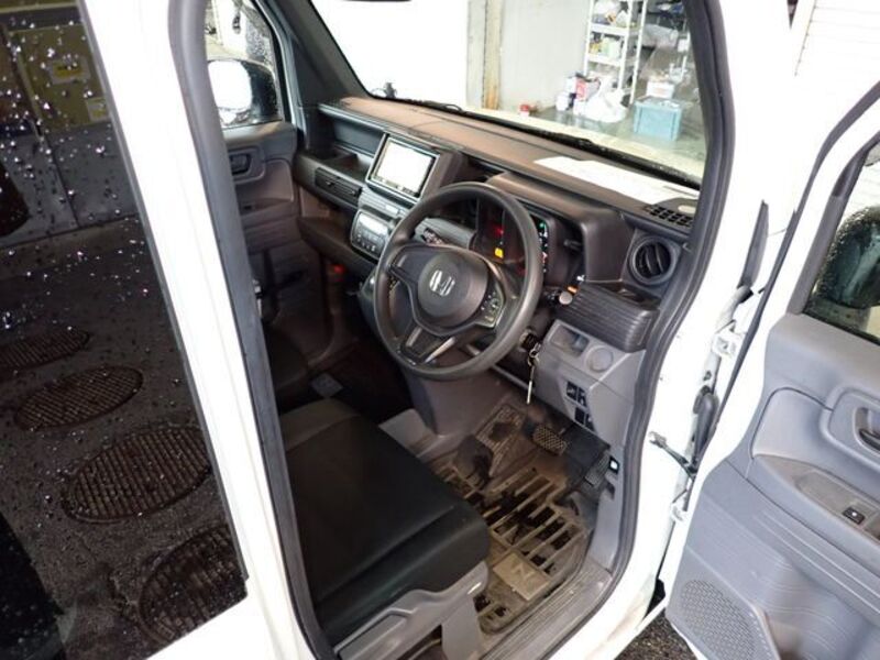 N-VAN