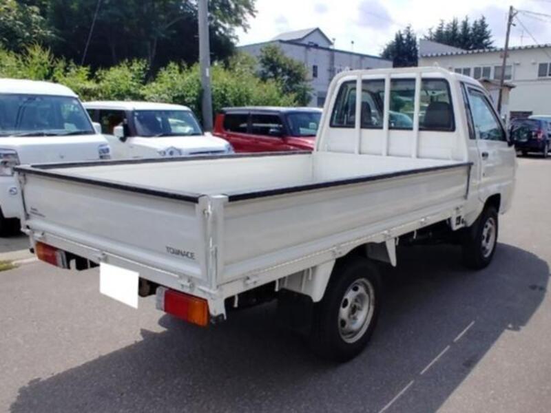 TOWNACE TRUCK
