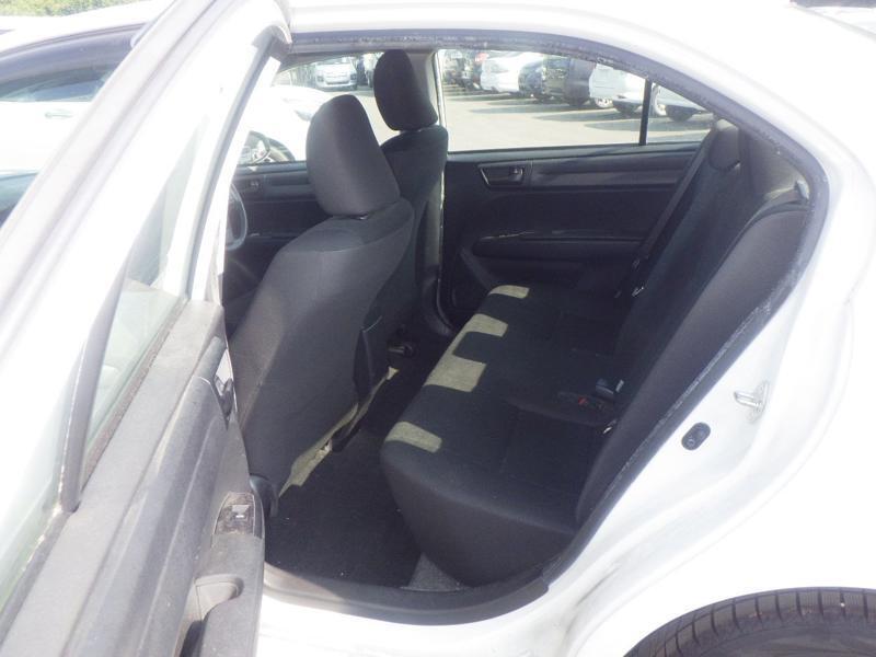 COROLLA AXIO