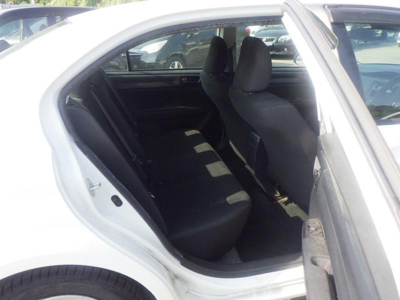 COROLLA AXIO