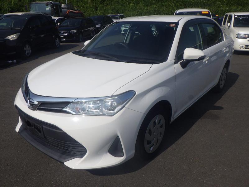 COROLLA AXIO