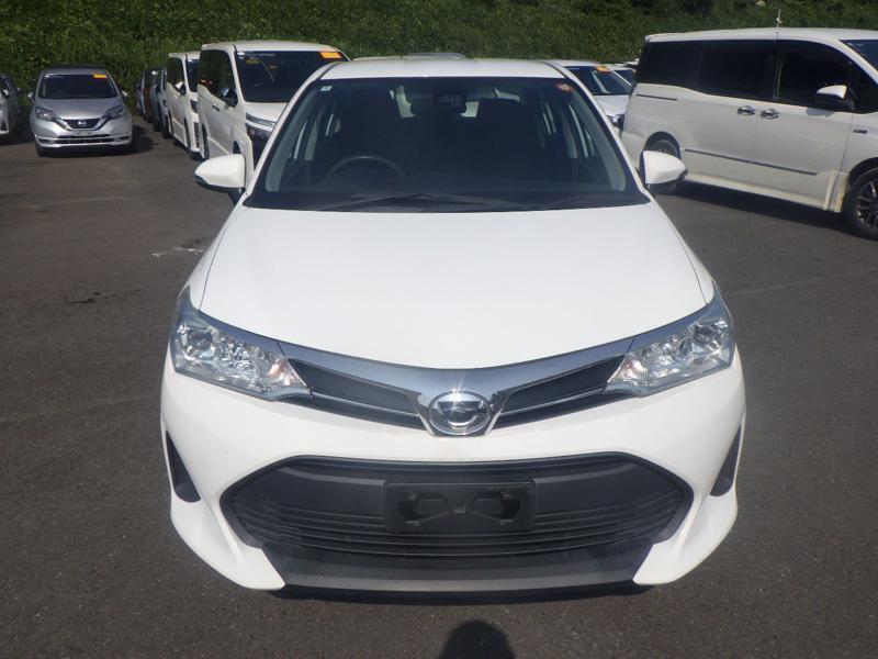 COROLLA AXIO