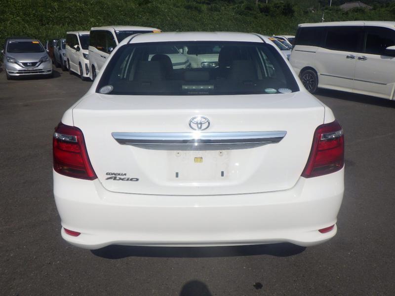 COROLLA AXIO