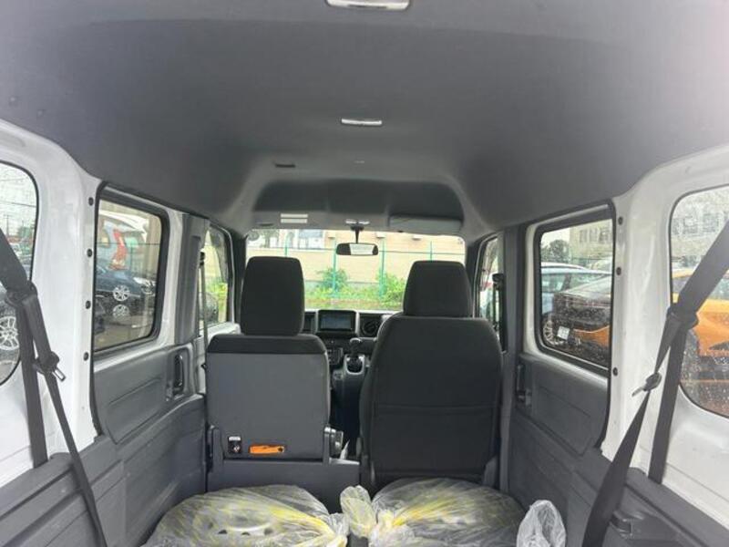 N-VAN