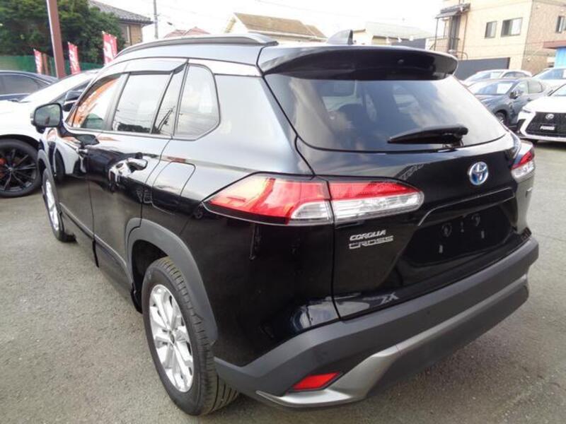 COROLLA CROSS