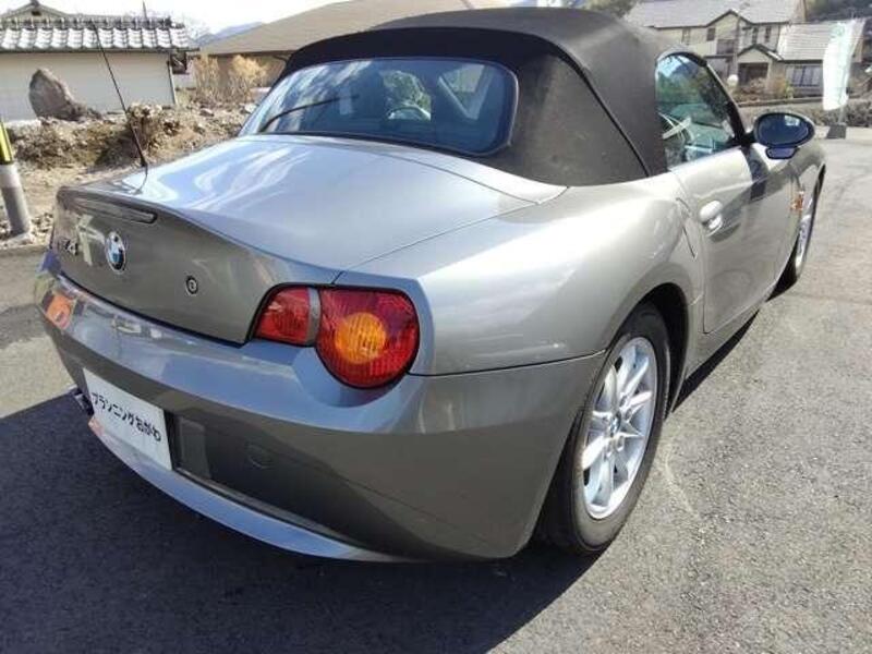 Z4