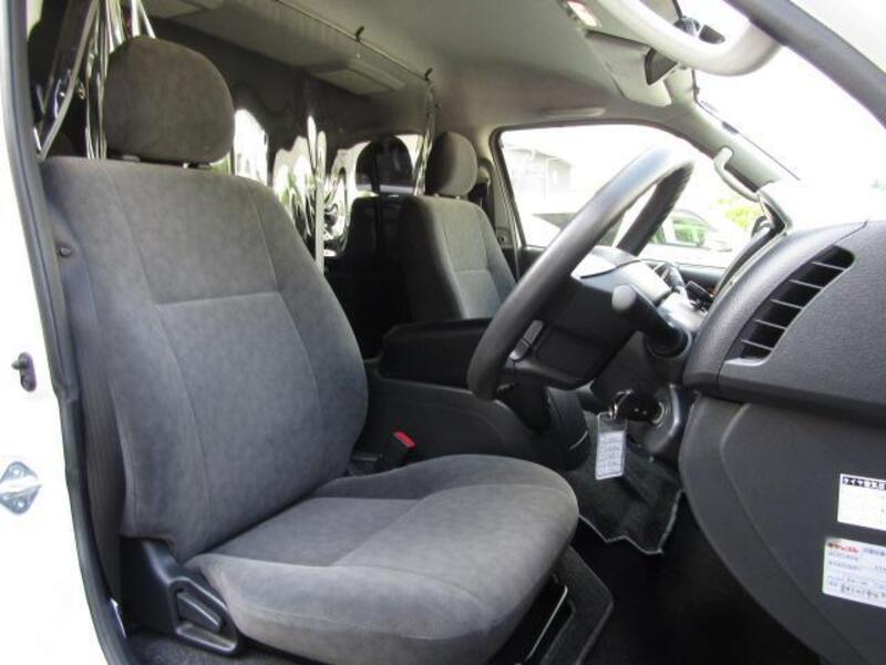 HIACE WAGON