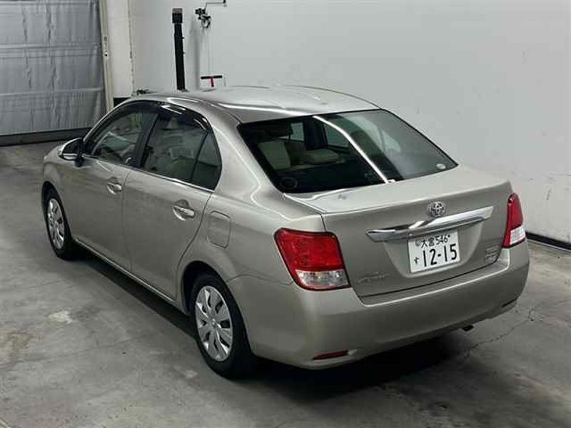 COROLLA AXIO
