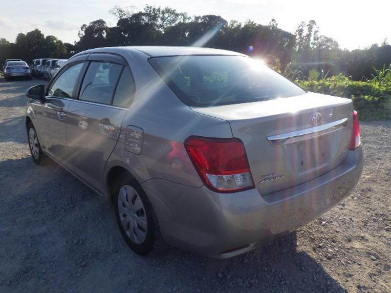 COROLLA AXIO