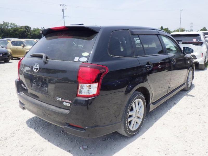 COROLLA FIELDER