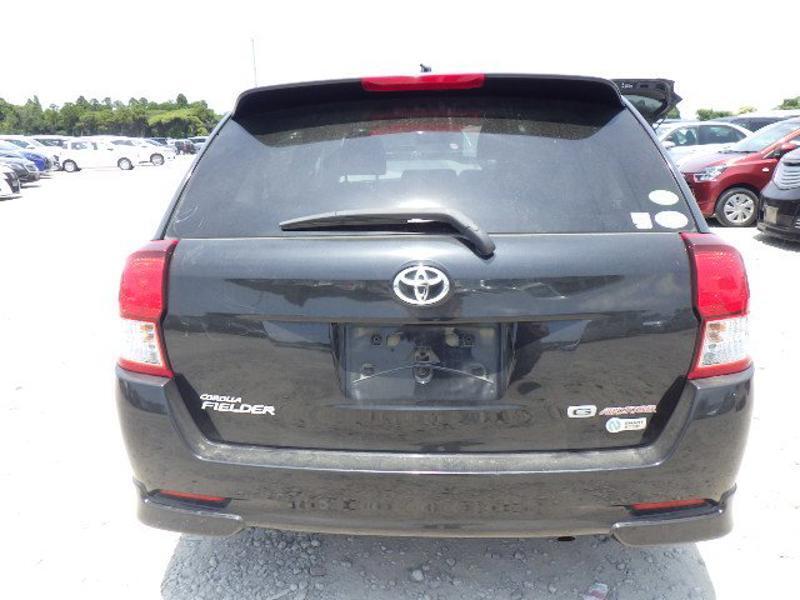 COROLLA FIELDER
