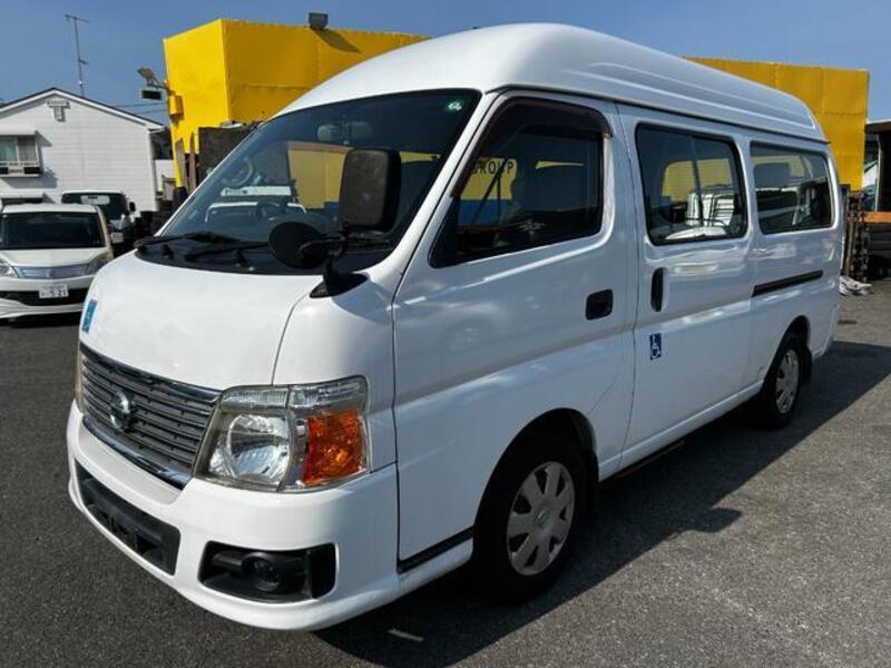 CARAVAN BUS
