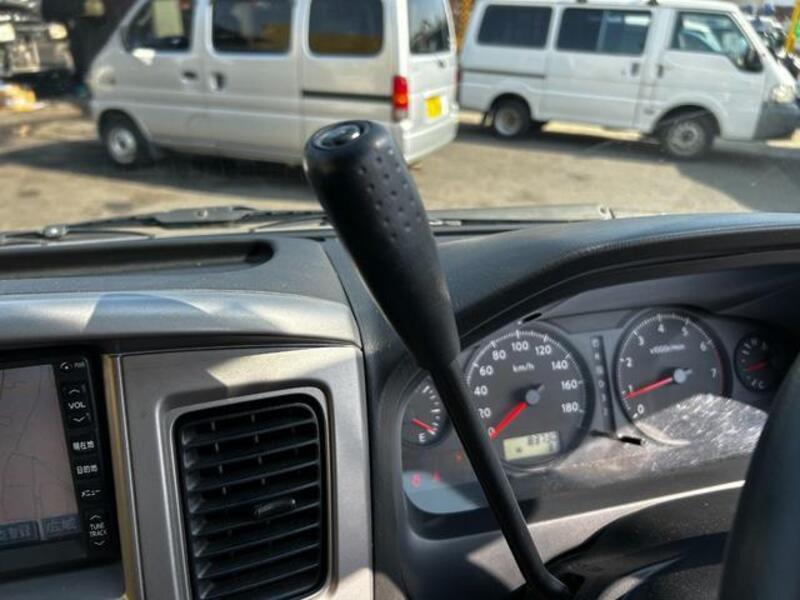CARAVAN BUS