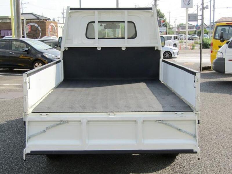 TOWNACE TRUCK