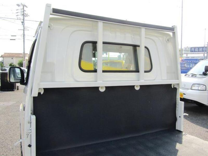 TOWNACE TRUCK