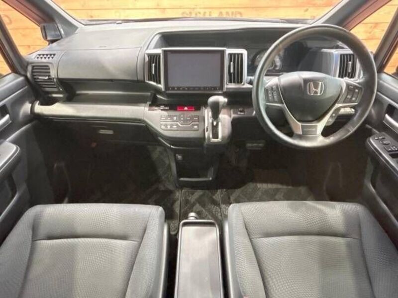 STEPWAGON SPADA