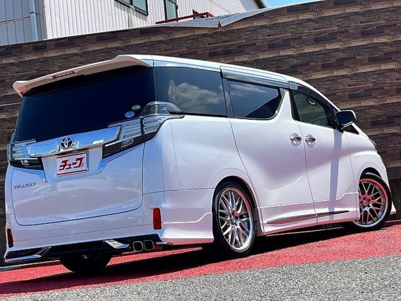 VELLFIRE