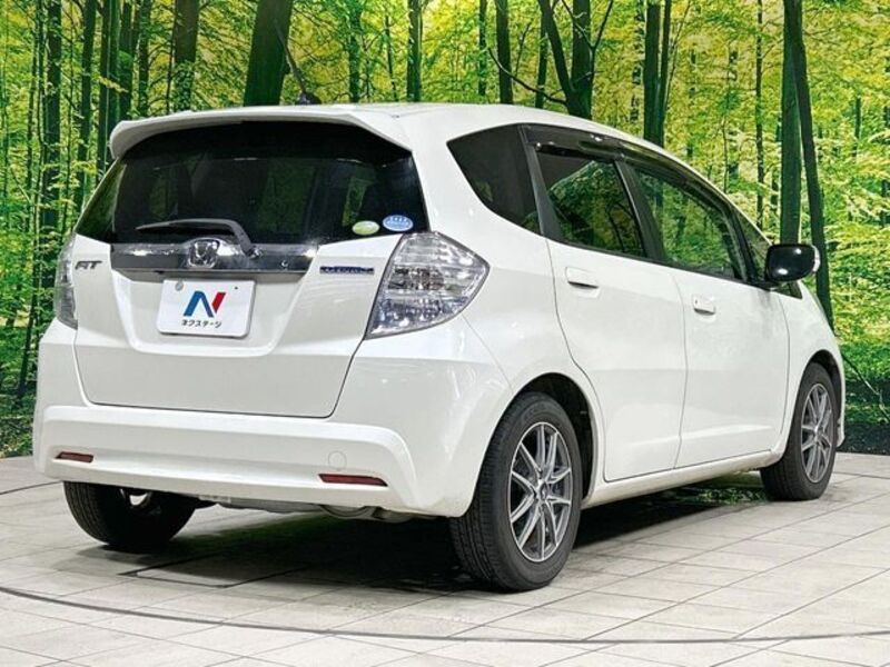 FIT HYBRID