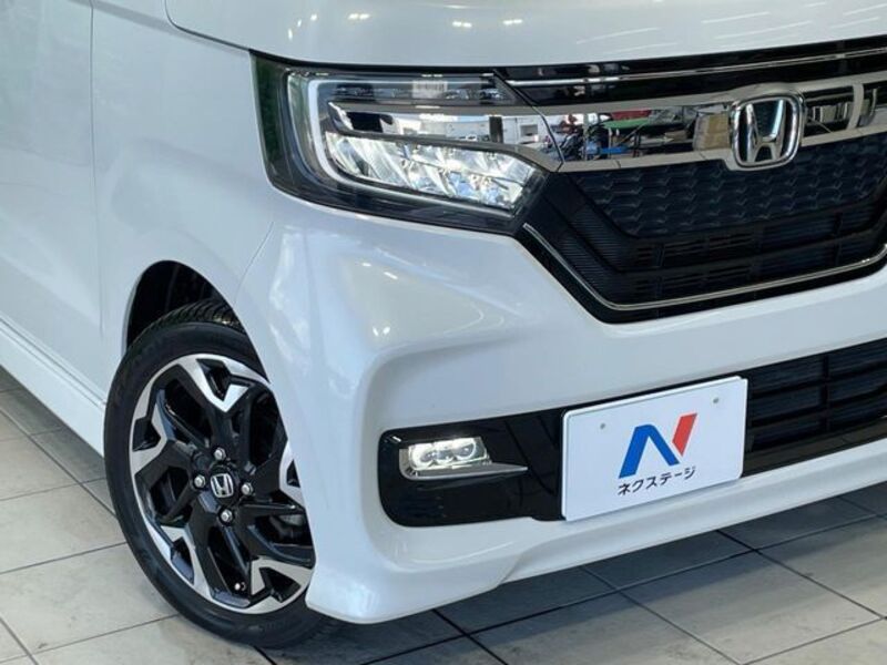 N BOX CUSTOM