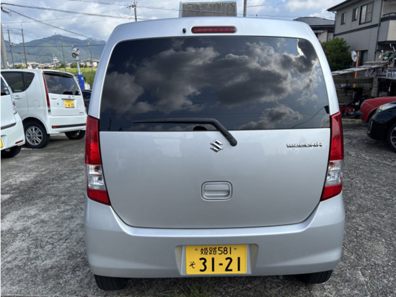 WAGON R