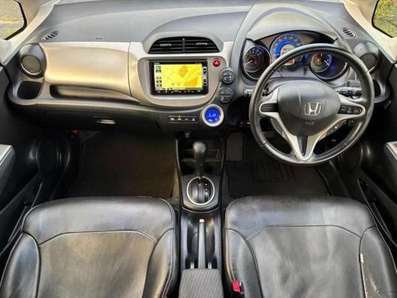 FIT HYBRID
