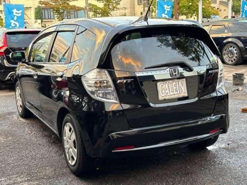 FIT HYBRID