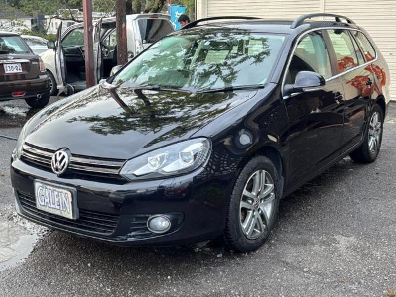 GOLF VARIANT