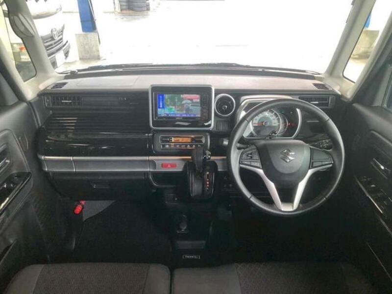 SPACIA CUSTOM