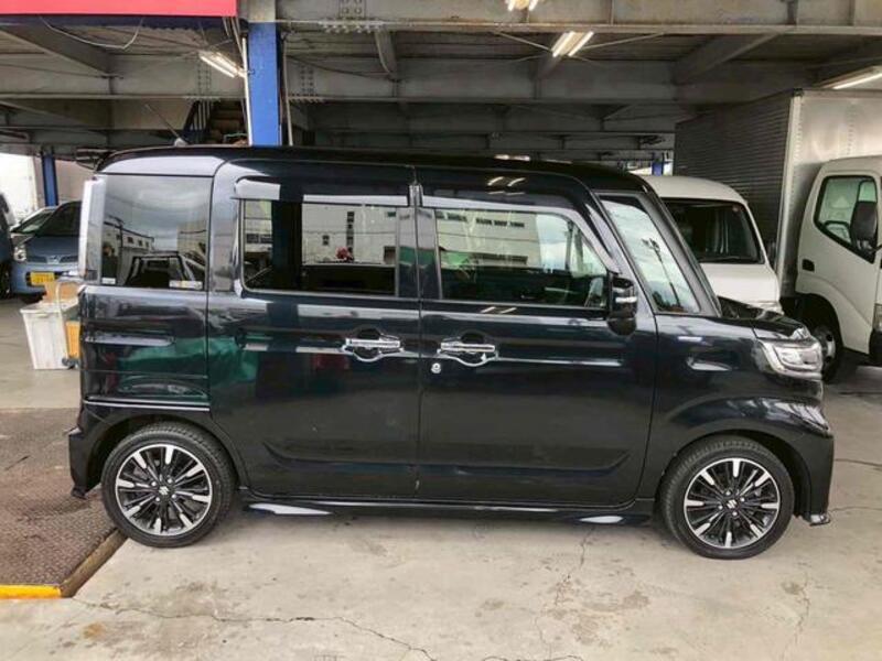 SPACIA CUSTOM