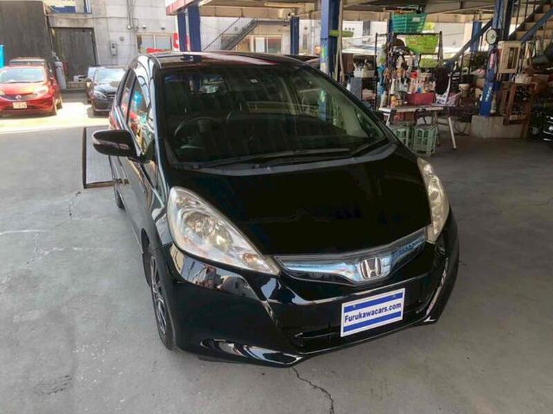 FIT HYBRID
