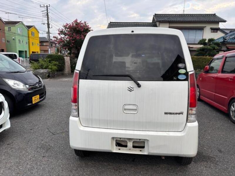 WAGON R
