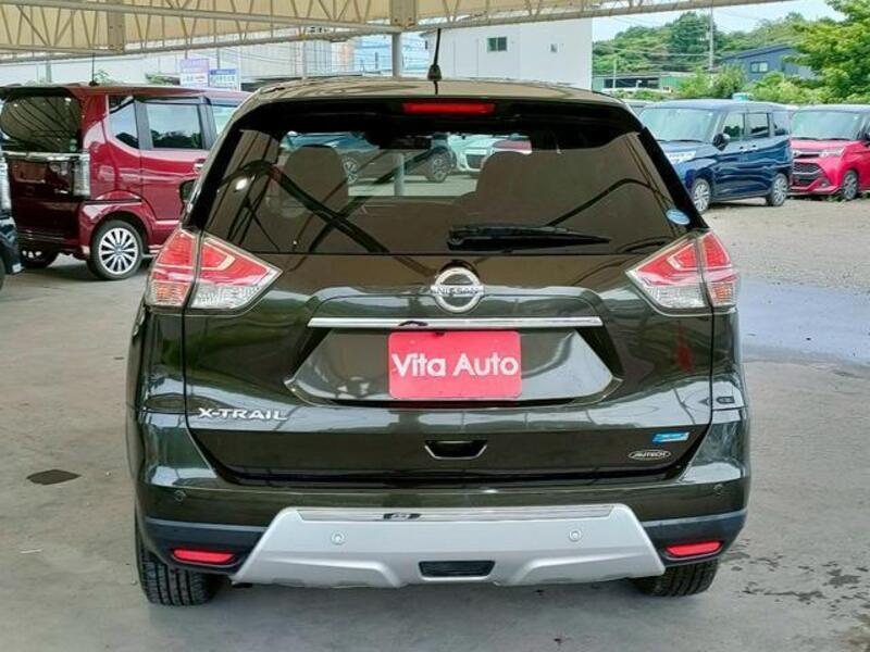 X-TRAIL