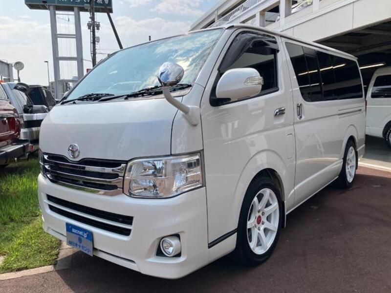 HIACE VAN