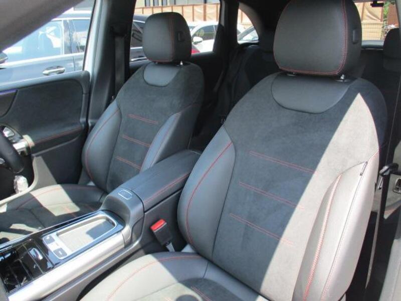 B-CLASS