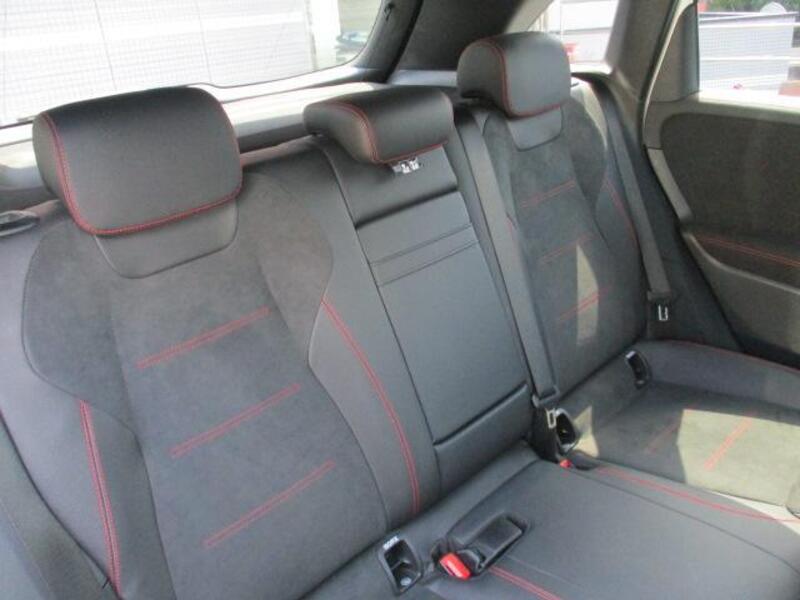 B-CLASS