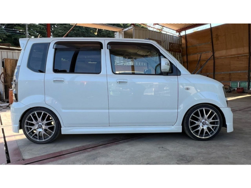WAGON R