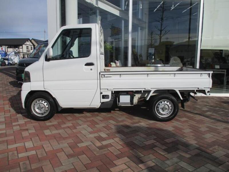 MINICAB TRUCK