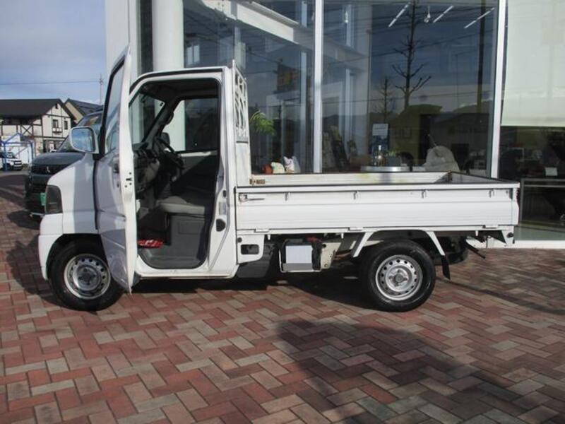 MINICAB TRUCK