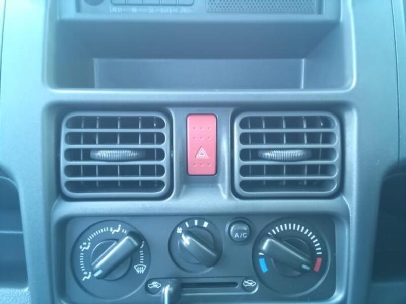 MINICAB TRUCK